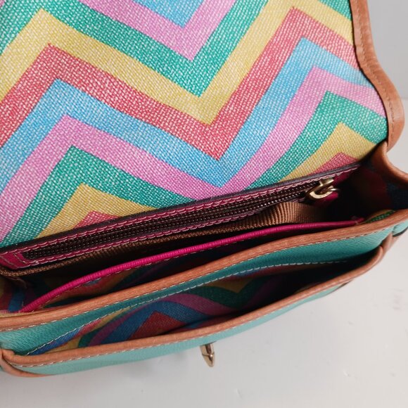 Dooney & Bourke Designer Teal Saddle Bag Flap Crossbody Purse Handbag - Picture 15 of 16